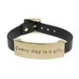 Pulsera der mujer "every day is a gift"