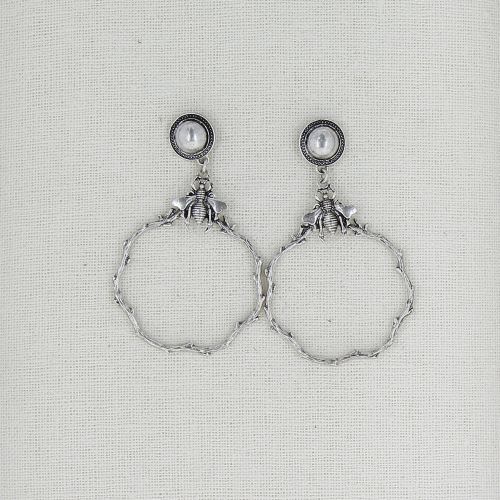 Pendientes colgantes, CONSTANCE