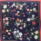 Foulard pour Femme 70 x 70 cm en Polyester haute qualité, sensation Soie, HEMMA