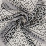 Foulard pour Femme 70 x 70 cm en Polyester haute qualité, sensation Soie, SILVA